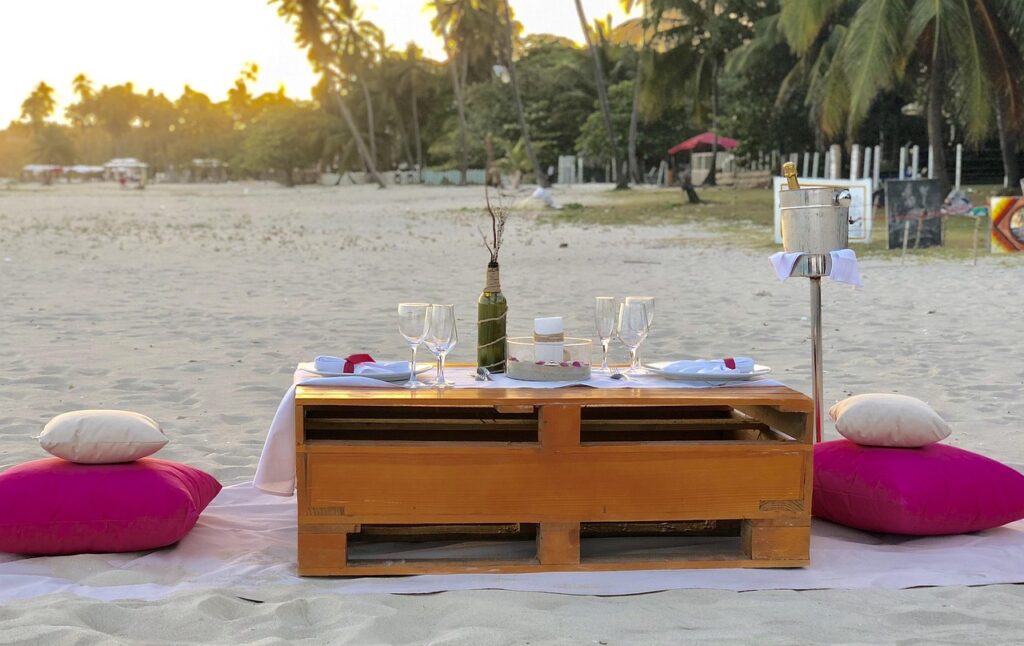 Discover 8 Blissful Romantic Dinner on the Beach Ideas.